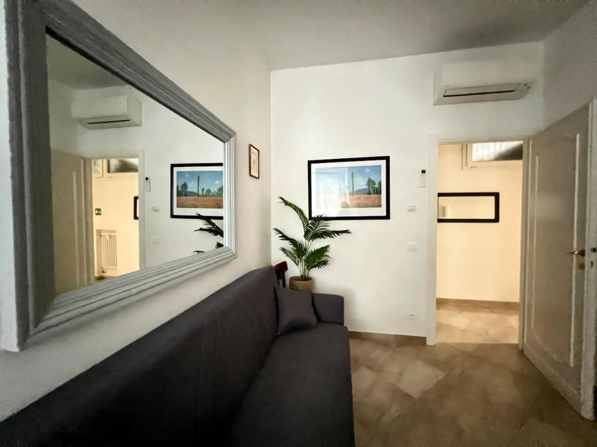 Vatican Nest Apartment